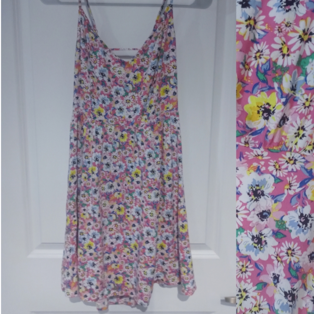 DIVIDED BY H&M WOMEN'S PINK FLORAL STRAPPY OPEN BACK SHORT SUNDRESS sz Medium